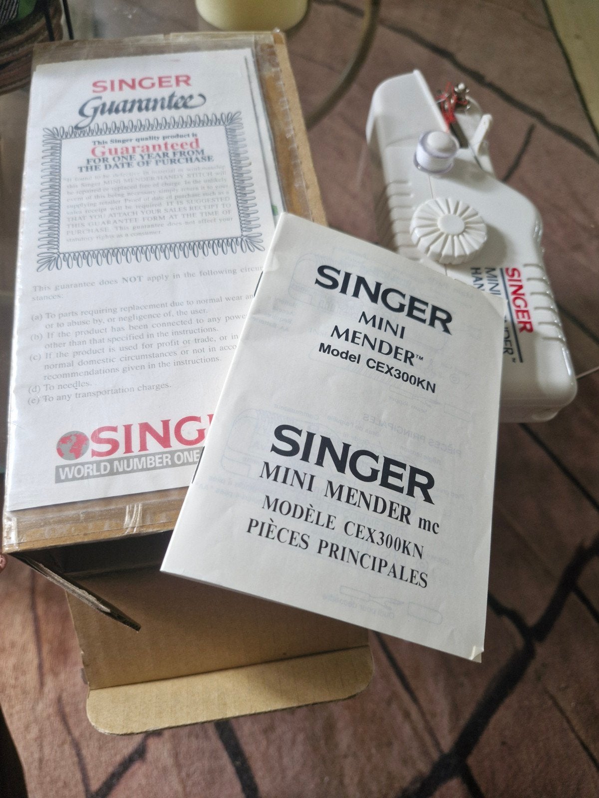 Singer Handnaaimachine [25 jaar oud]., Ophalen of Verzenden, Gebruikt, Naaimachine, Singer