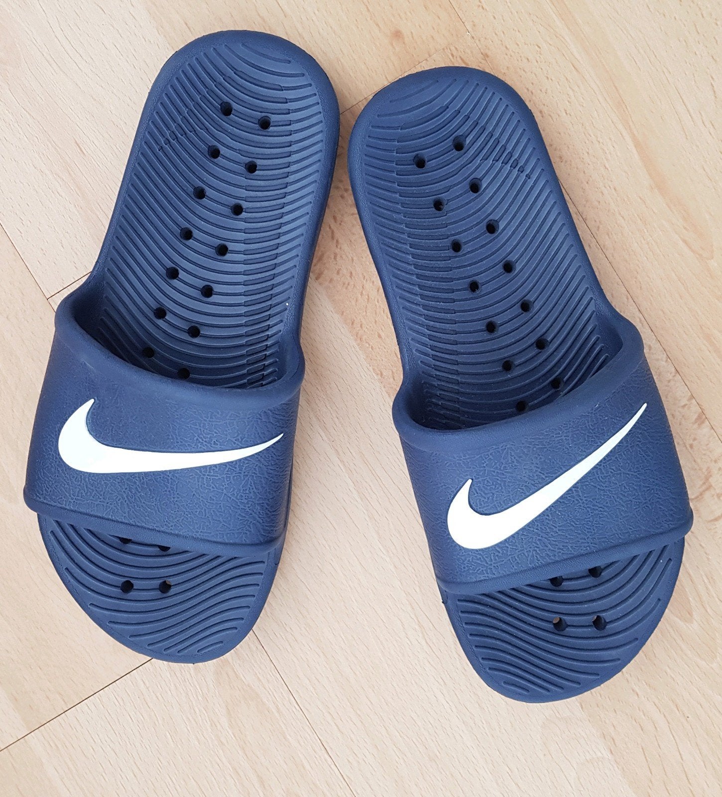 Nike Badslippers Blauw Maat M4/W5, Ophalen of Verzenden, Zo goed als nieuw, Jongen of Meisje