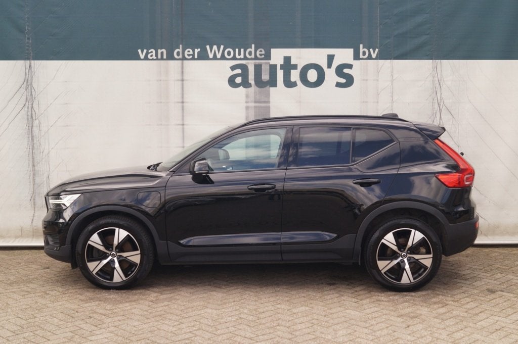 Volvo XC40 1.5 T5 Recharge R-Design -NAVI-ECC-CAM-PDC-, Auto's, Volvo, Alcantara, Zwart, Bedrijf, Hybride Elektrisch/Benzine