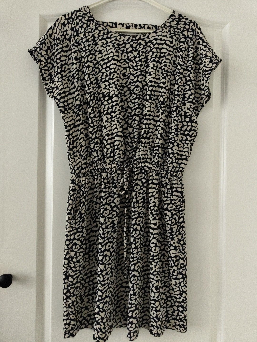 Only heerlijke zomerjurk mt 38 zwart off white zgan, Maat 38/40 (M), Only, Zwart, Ophalen of Verzenden
