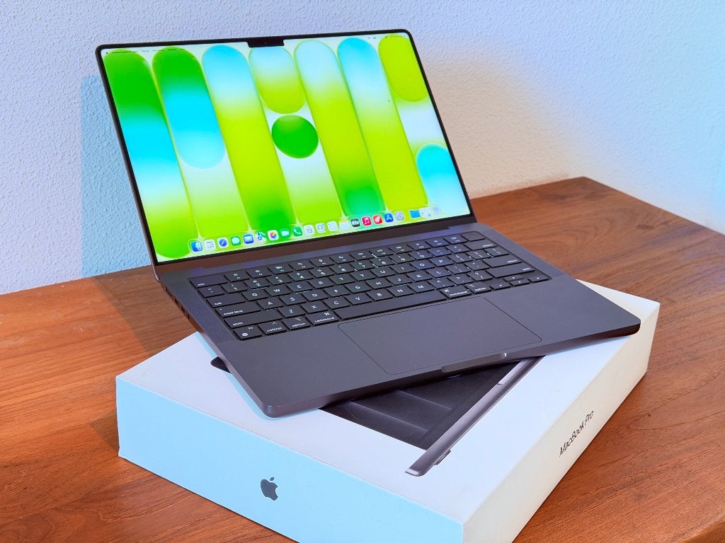 ✅ Macbook Pro M3 Pro Chip 14" 18GB Ram 512GB SSD + EXTRA'S, Computers en Software, Qwerty, Overige groottes, 512 GB, Zo goed als nieuw