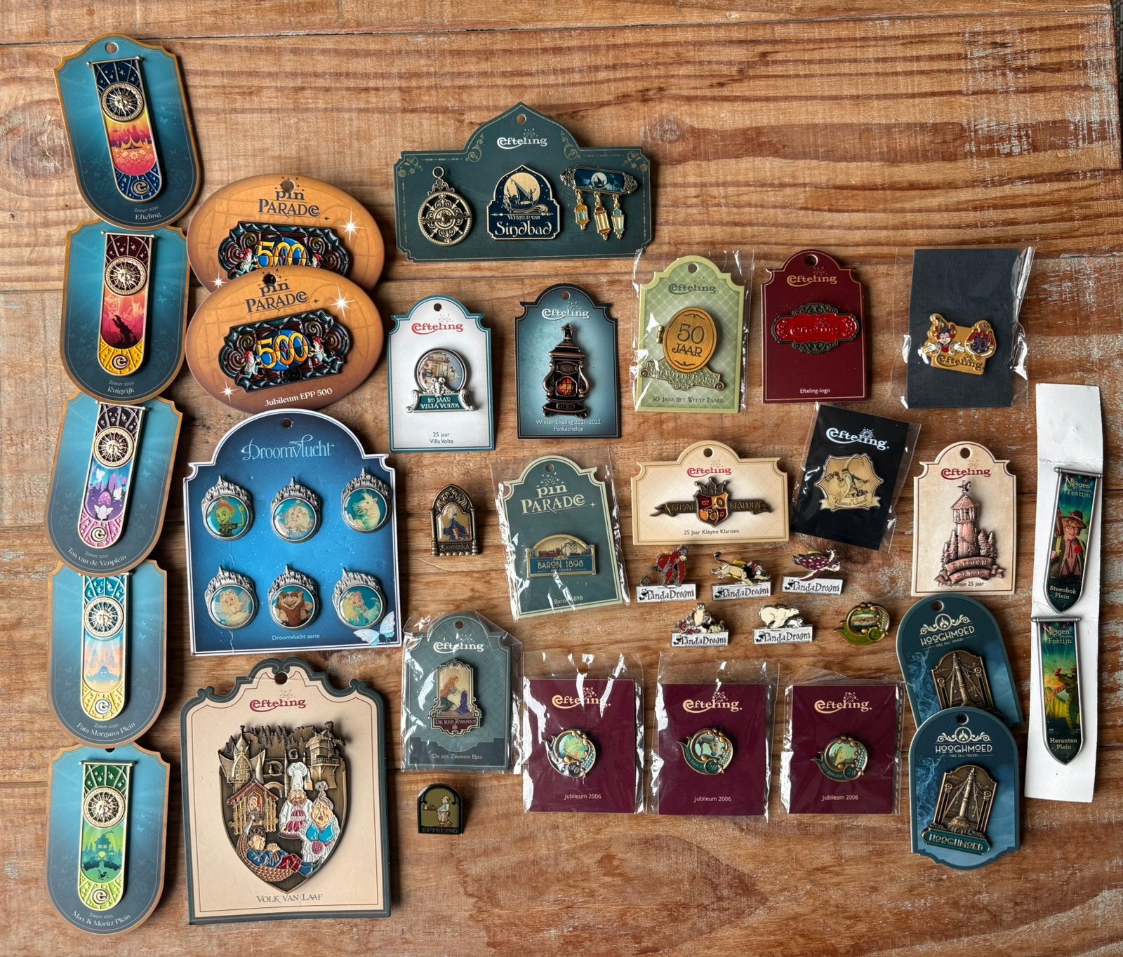 Diverse Efteling pins, Ophalen, Zo goed als nieuw, Button of Speldje