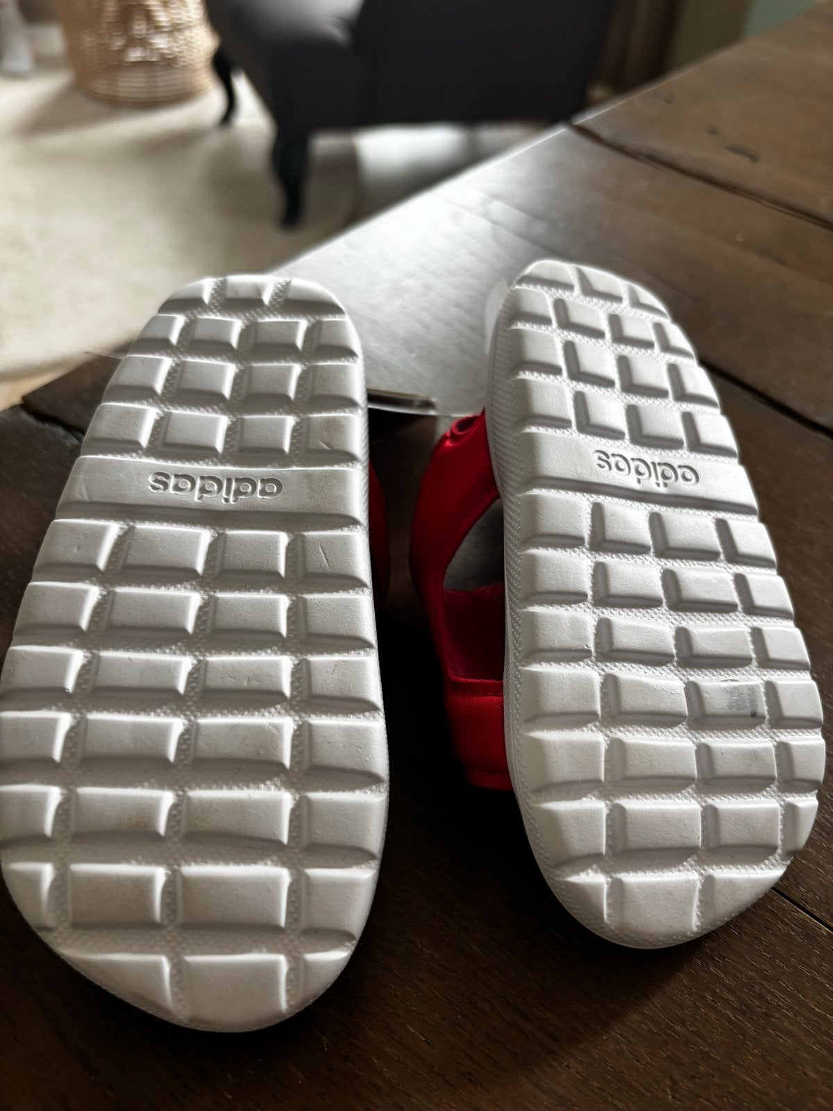 Nieuwe Adidas sandalen/ waterschoentjes maat 21 rood/blauw, Kinderen en Baby's, Babykleding | Schoentjes en Sokjes, Jongetje of Meisje
