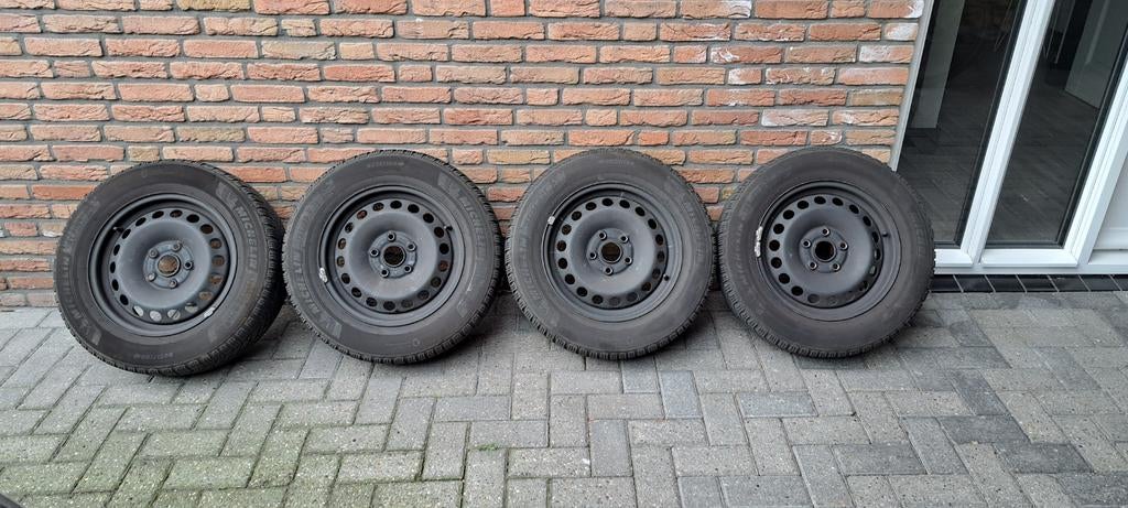 Michelin Alpin 6 winterbanden op velg | 15inch | VW Golf 7, Auto diversen, Wieldoppen, Ophalen