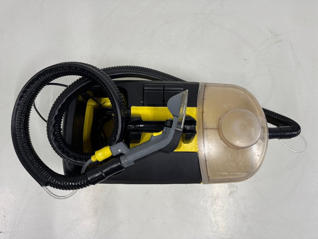 KARCHER SPROEI-EXTRACTIE BEKLEDINGREINIGER Puzzi 10/1, Ophalen of Verzenden, Gebruikt