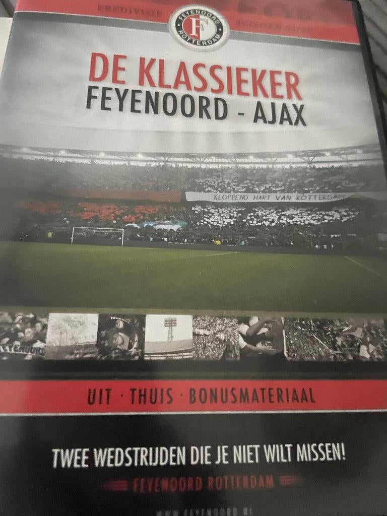 Ajax Feyenoord de klassieker 2005 en 2006 inc bonus dvd box, Voetbal, Alle leeftijden, Ophalen of Verzenden, Zo goed als nieuw