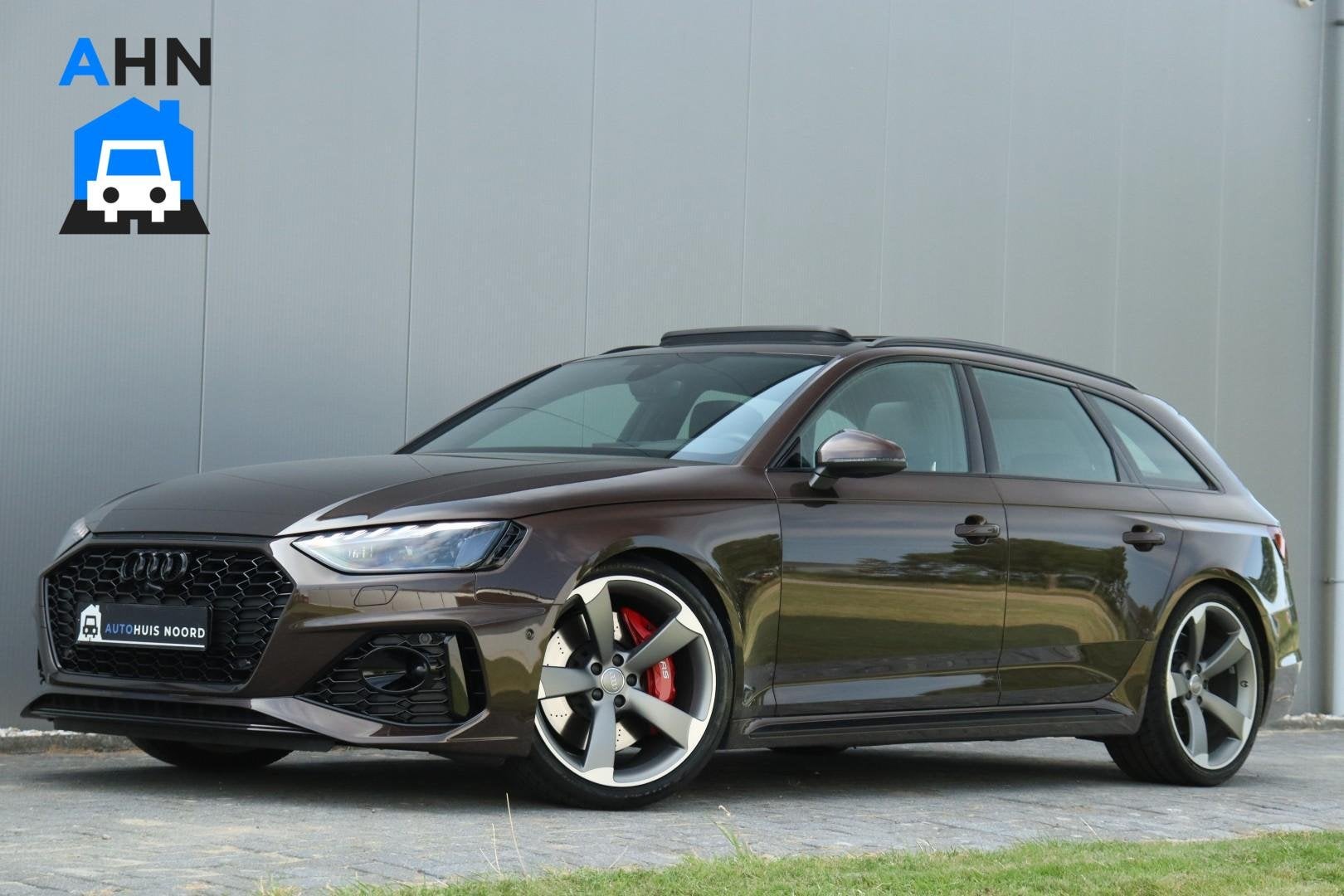 Audi RS4 Avant 2.9 TFSI Quattro / UNIEK! / Individual / Face, Auto's, Automaat, Dealer onderhouden, Gebruikt, Zwart