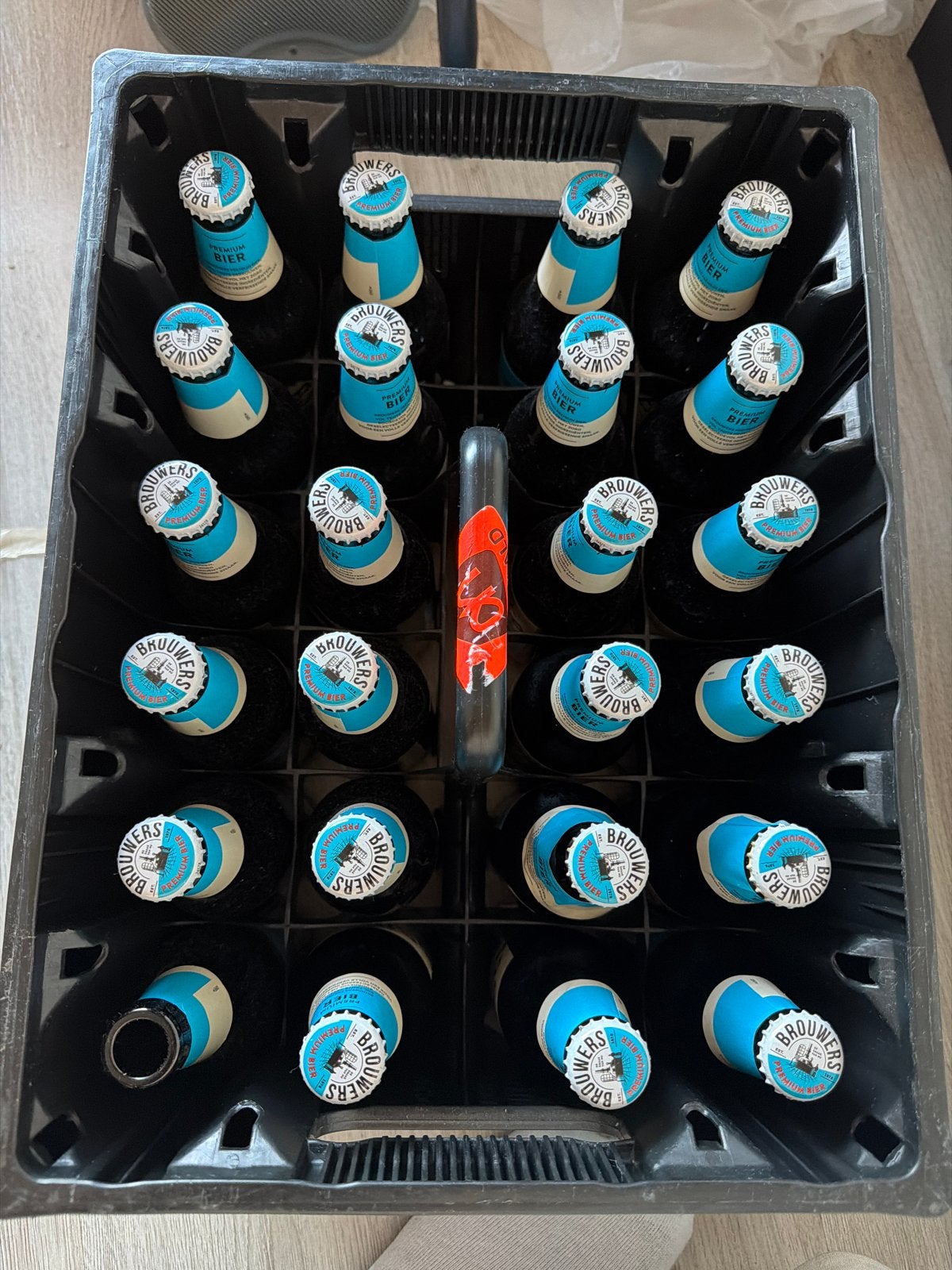 Brouwers Premium Bier Krat - 23 Flesjes, Verzamelen, Biermerken, Ophalen, Nieuw, Flesje(s), Overige merken