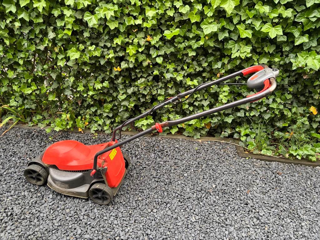 Flymo Elektrische Grasmaaier - Compact en Krachtig, Tuin en Terras, Grasmaaiers, Ophalen, Cirkelmaaier, Gebruikt, Elektrische grasmaaier