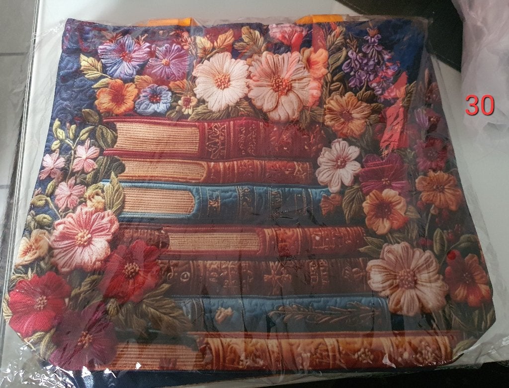 Leuke Tote Bag / Tas met Bloemen en Boeken (Quilted), Ophalen of Verzenden, Nieuw, Overige kleuren, Overige typen