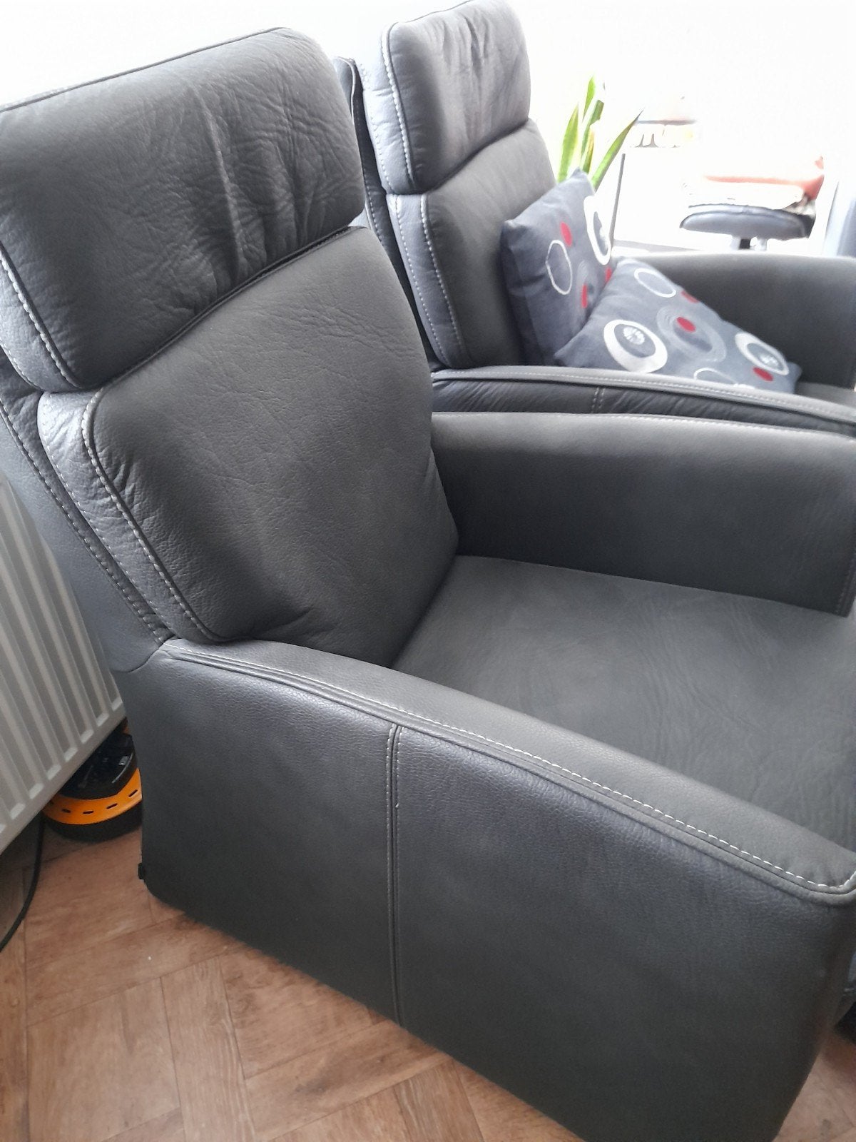 te koop 2 fauteuils, Ophalen, Kunststof, Eenpersoons, 75 tot 100 cm