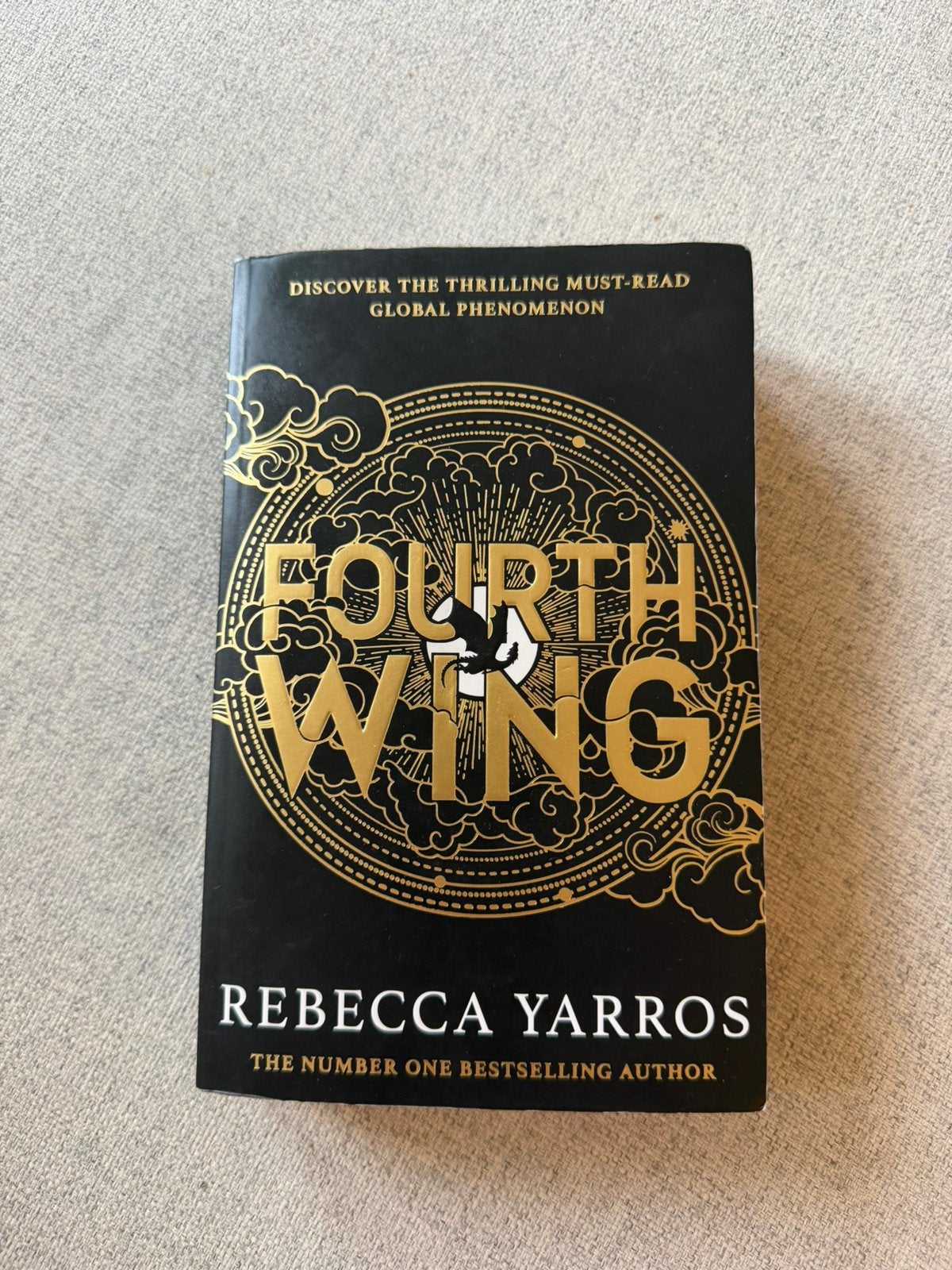 Fourth wing - Rebecca Yarros, Boeken, Ophalen of Verzenden, Zo goed als nieuw