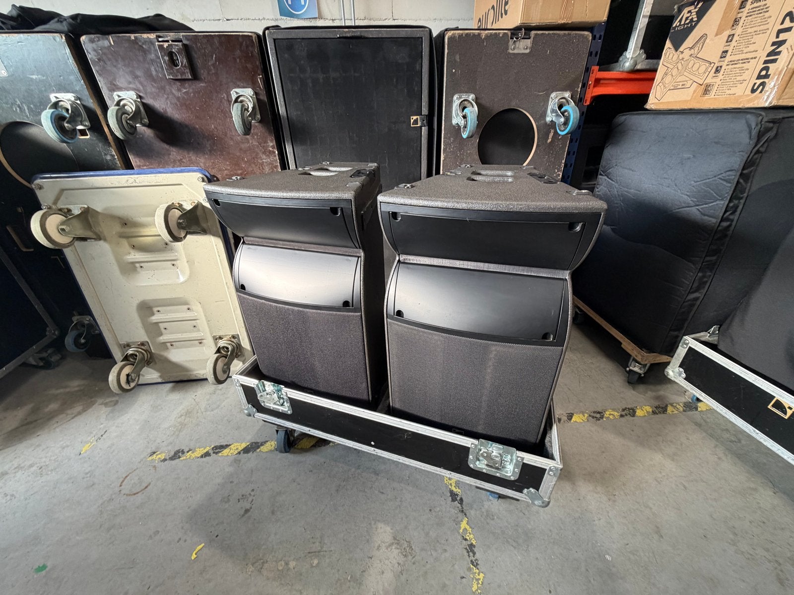 2x L-Acoustics A15 Wide Luidspreker, Gebruikt, Overige typen, Geschikt voor surround/home cinema, Ophalen