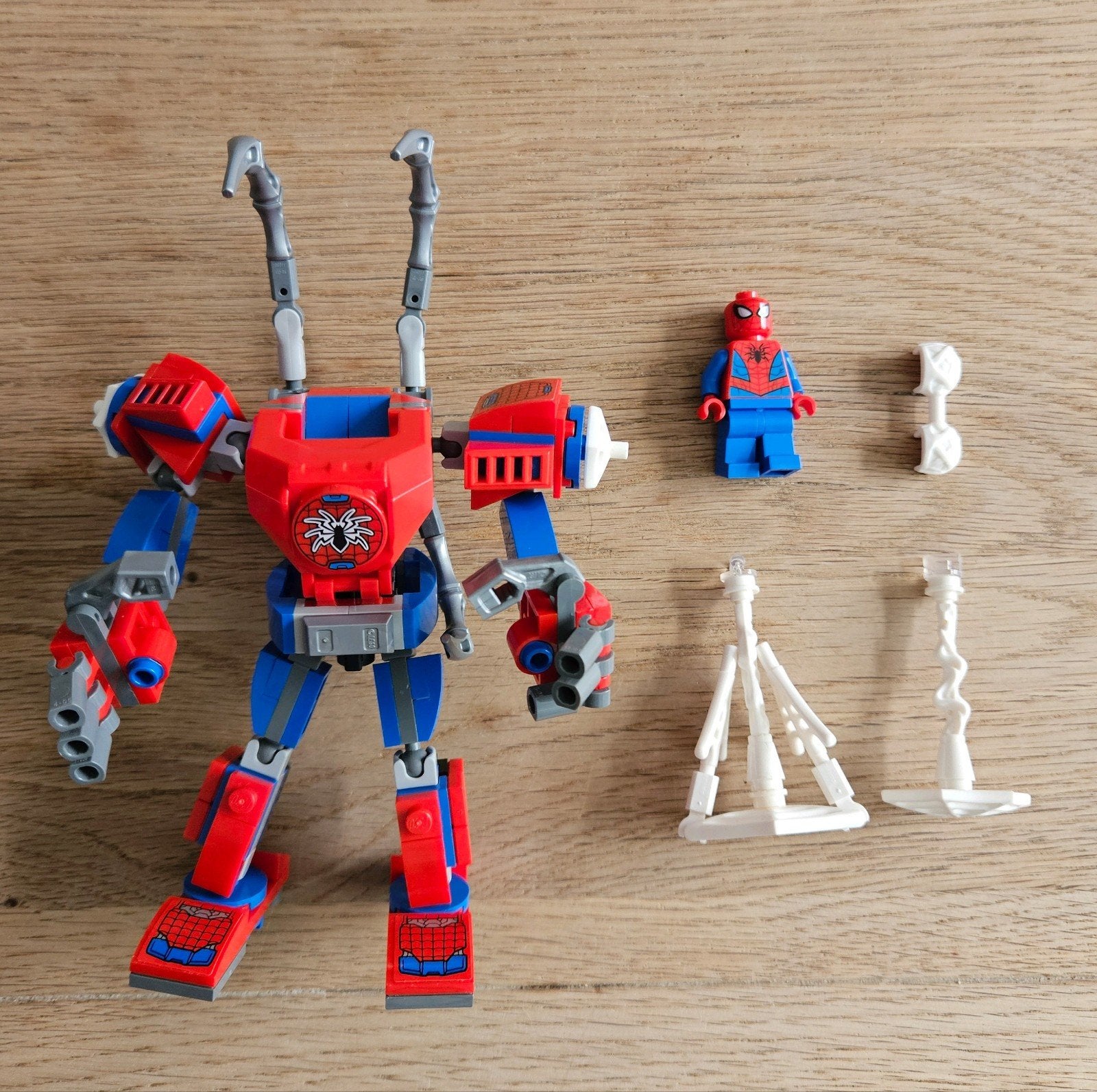 LEGO Marvel Spider-Man Mech 76146 Compleet met boekje, Kinderen en Baby's, Marvel, Lego, Ophalen of Verzenden, Zo goed als nieuw