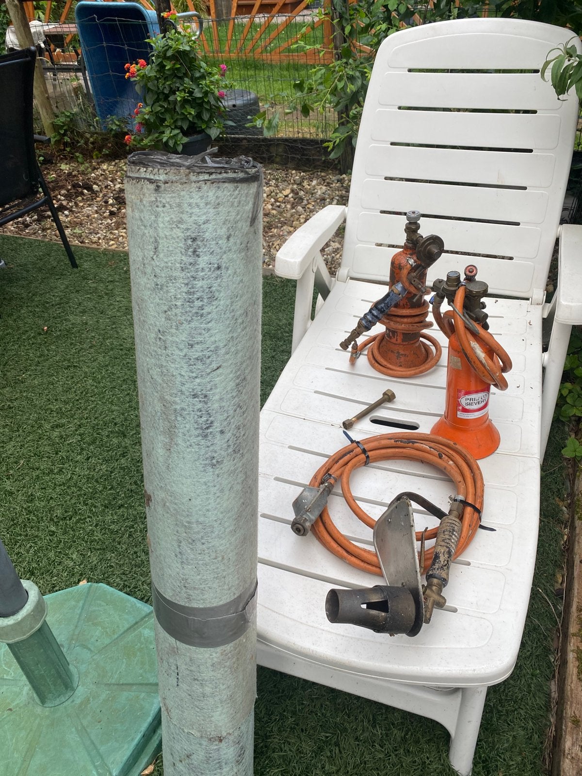 Loodgieter gereedschap twee gasflesjes, Ophalen, Zo goed als nieuw