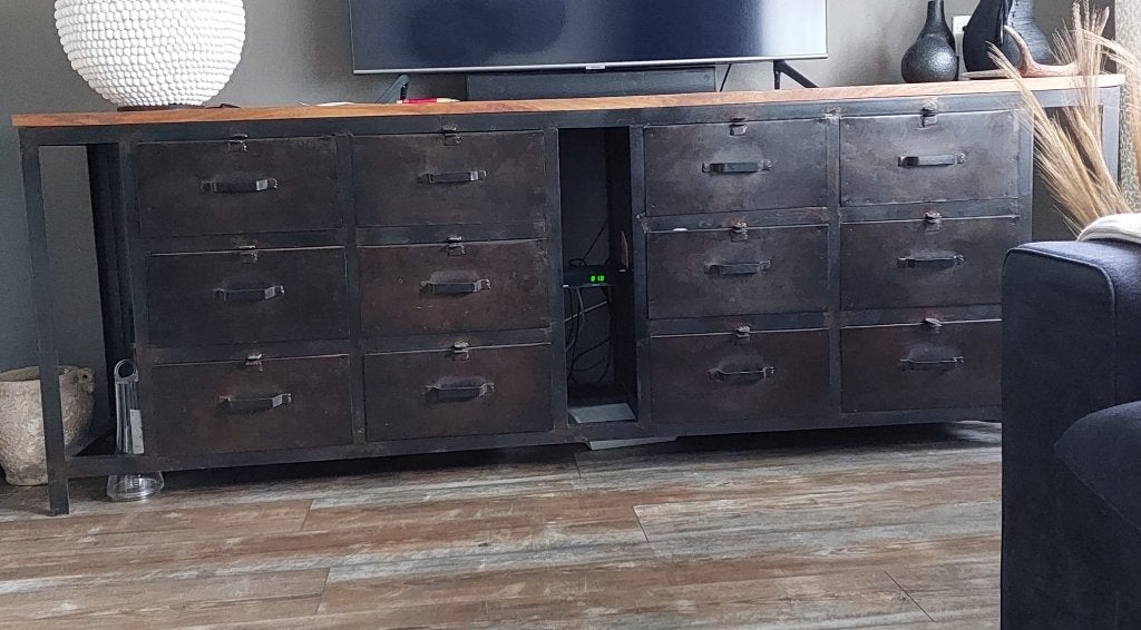 Industrieel dressoir, Ophalen, Zo goed als nieuw, 200 cm of meer, Metaal