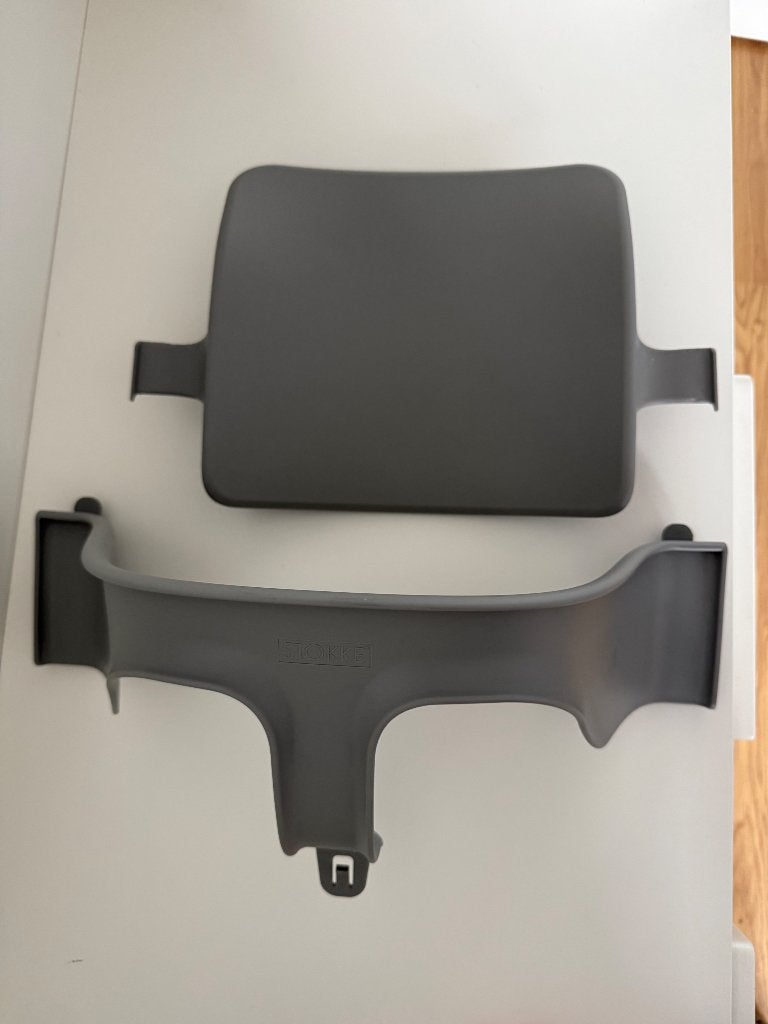 Stokke Tripp Trapp babyset incl tray storm grey, Kinderen en Baby's, Ophalen, Zo goed als nieuw, Meegroeistoel, Stoelverkleiner