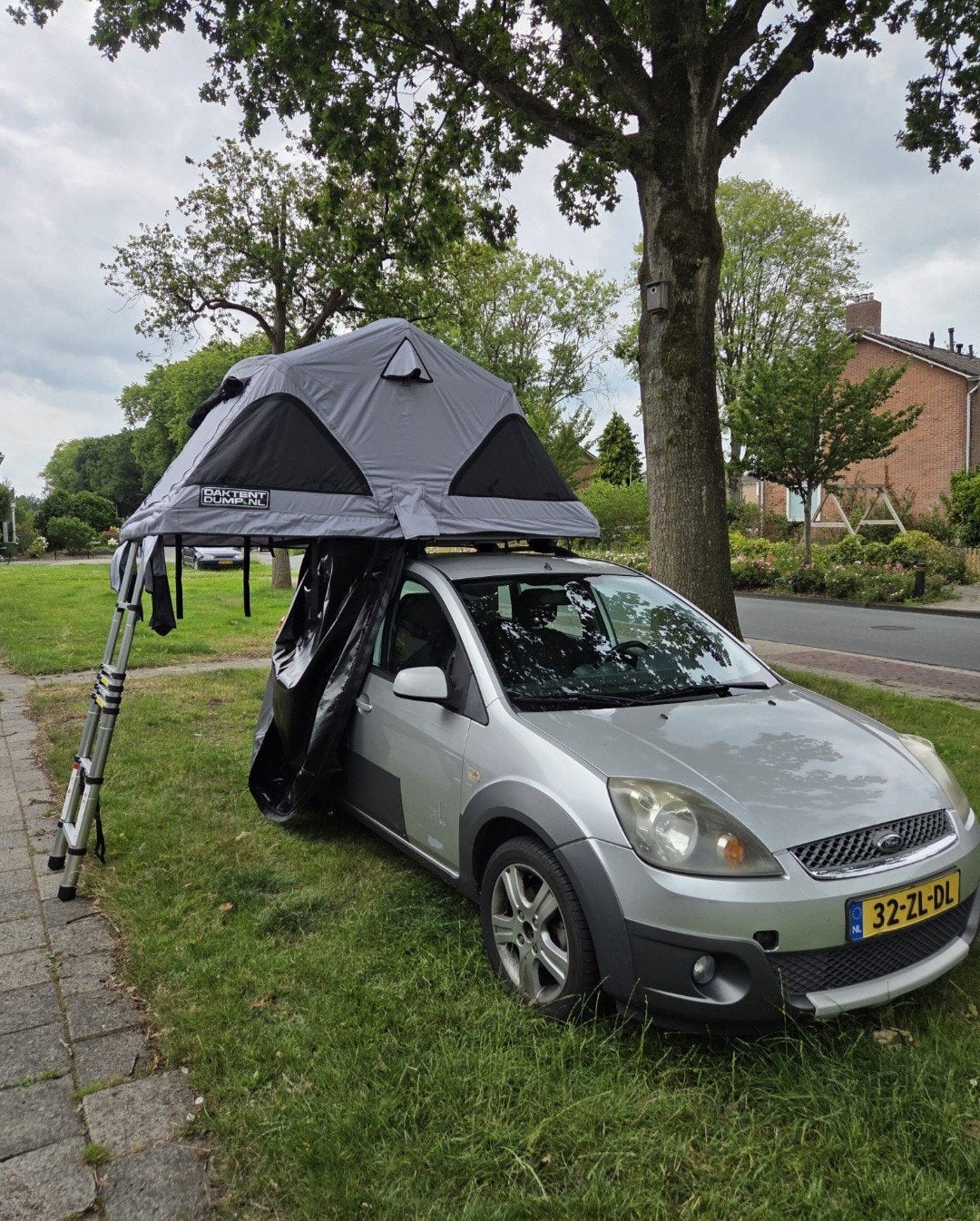 Daktent voor avontuurlijke reizen, Caravans en Kamperen, Tenten, Ophalen, Zo goed als nieuw