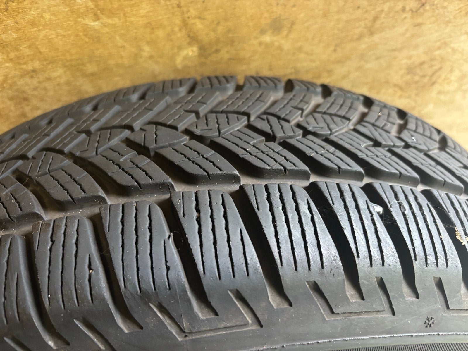 Fulda Winterbanden 225/65R17 106H, Gebruikt, 17 inch, Band(en), Personenwagen