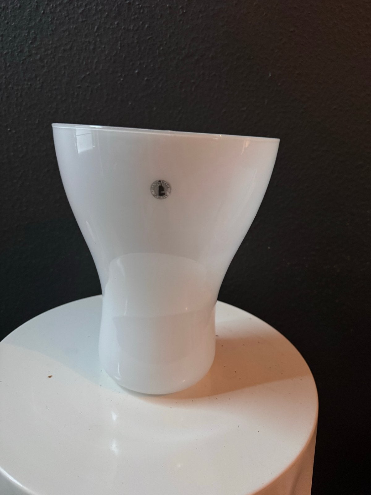 IKEA Witte Design Vaas - Moderne Decoratieve Vaas, Ophalen of Verzenden, Zo goed als nieuw, Wit