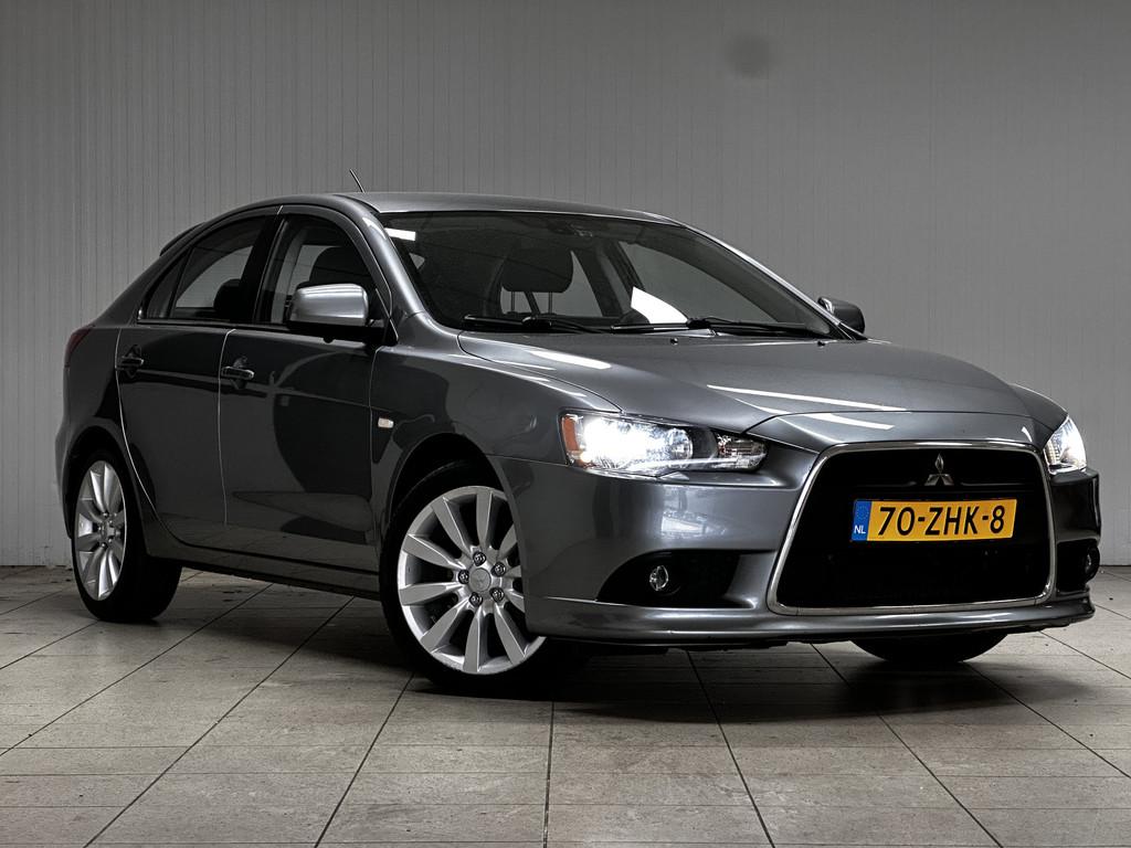 Mitsubishi Lancer Sportback 1.8 Edition Two /AUTOMAAT + Flip, Euro 5, 15 km/l, Gebruikt, Automatische klimaatregeling