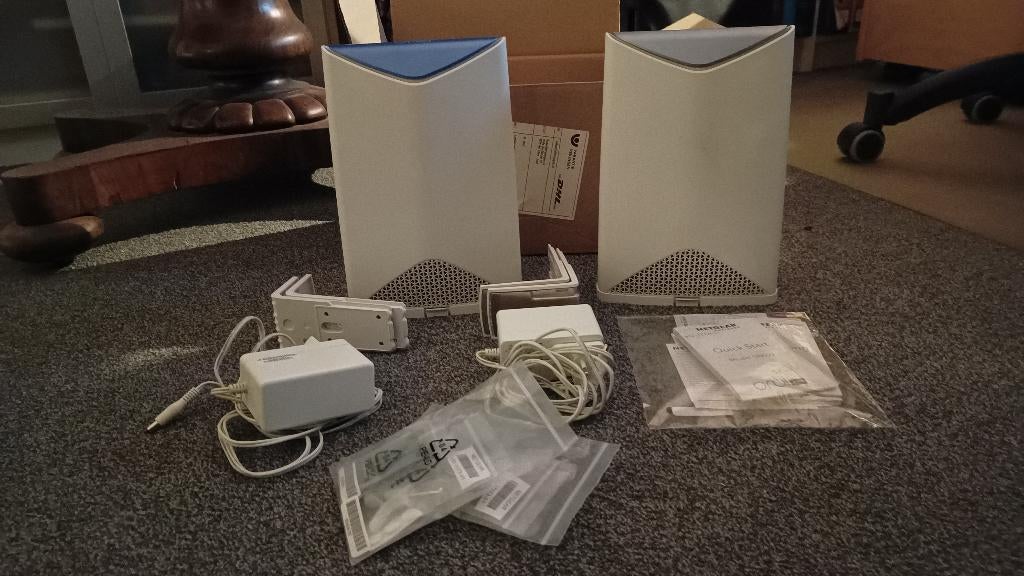 Netgear Orbi Pro SRK60 WiFi 5 Tri-Band (router en satelliet), Ophalen of Verzenden, Zo goed als nieuw, Netgear