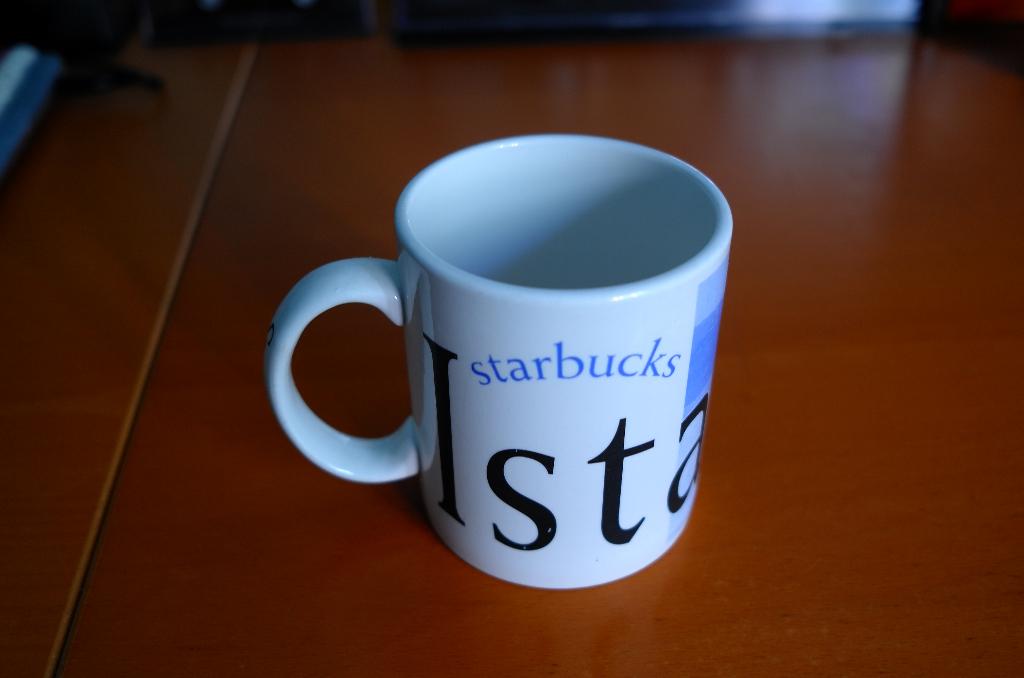 Starbucks mug Istanbul 1 versie, Ophalen, Overige typen, Zo goed als nieuw, Overige stijlen