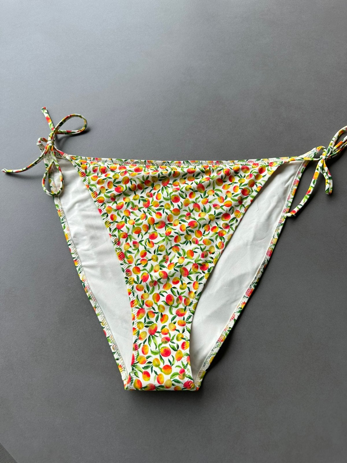 Nieuw & Other Stories mango bikinibroekje, maat 42, Meerkleurig, Ophalen of Verzenden, Bikini, Nieuw