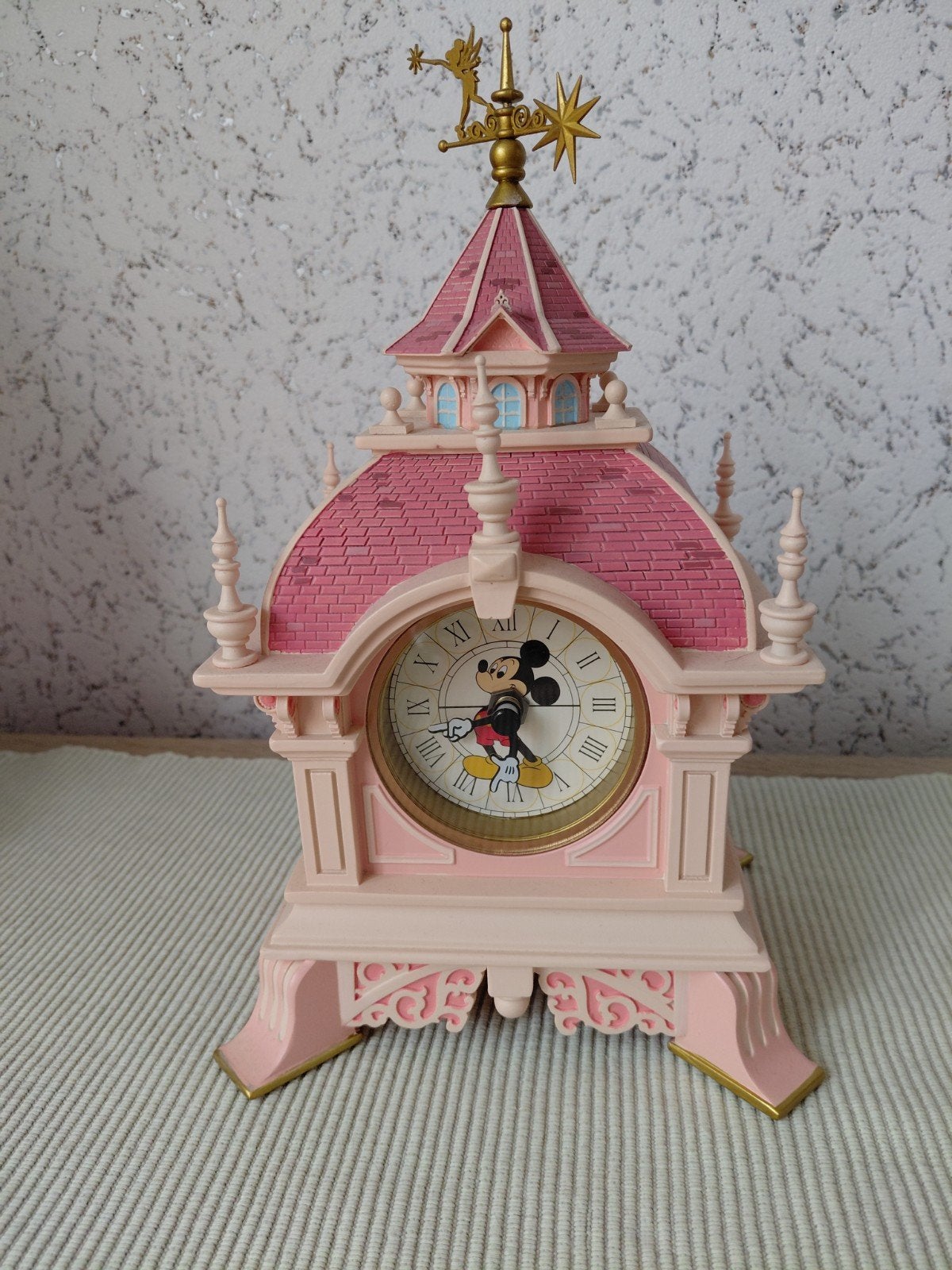disneyhotel klok disneyland parijs, Ophalen, Overige figuren, Zo goed als nieuw, Beeldje of Figuurtje