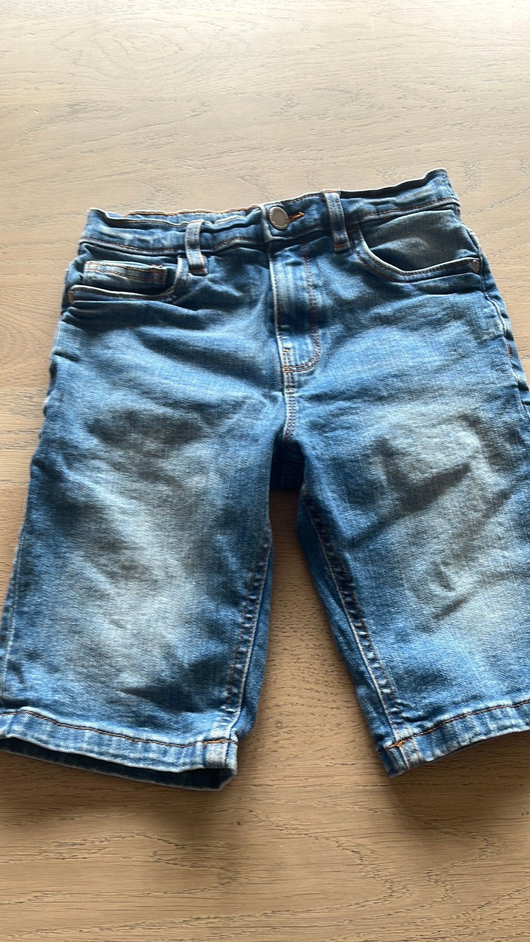 Gratis korte broek maat 128, Ophalen of Verzenden, Gebruikt, Jongen, Broek