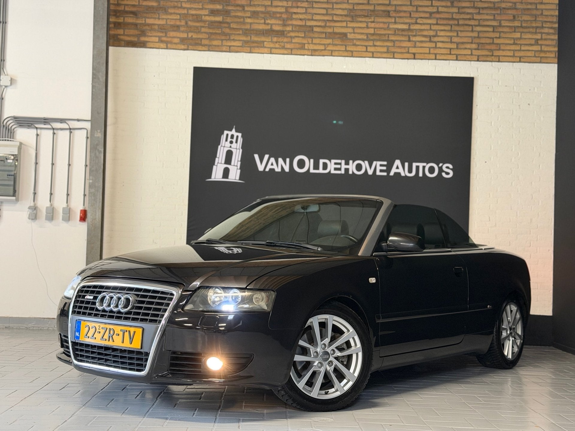 Audi A4 Cabriolet 3.0 V6 Exclusive| Memory Automaat | S line, Auto's, Gebruikt, Zwart, Cabriolet, 4 stoelen