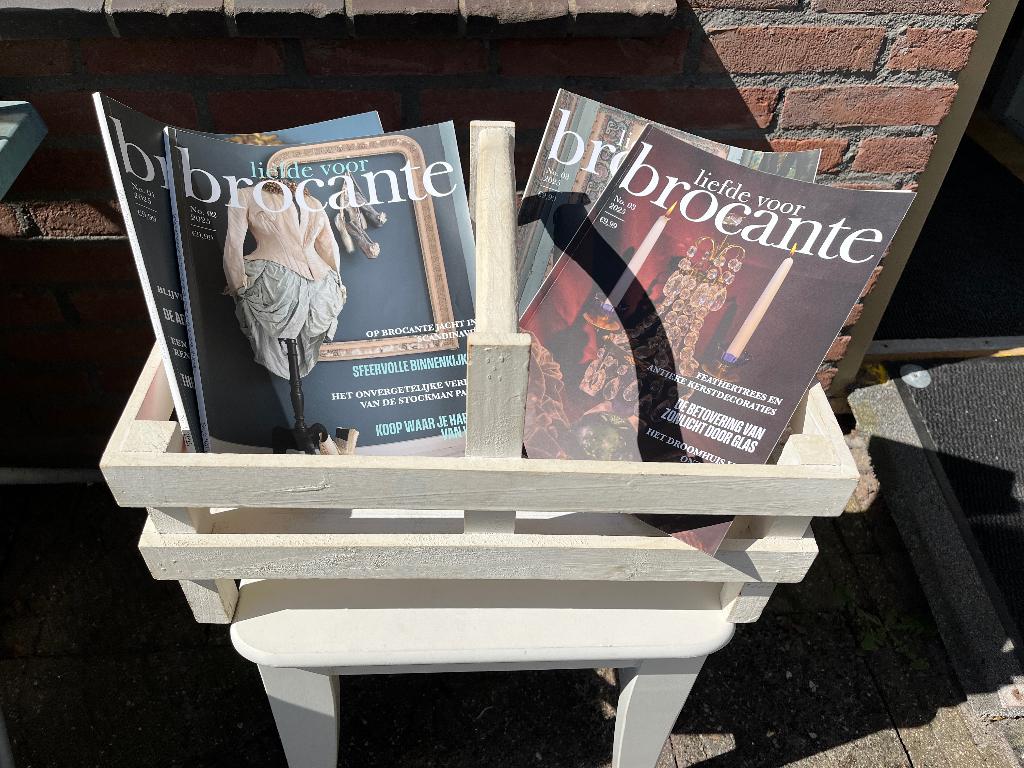 Te koop lectuur bak, Antiek en Kunst, Curiosa en Brocante, Ophalen
