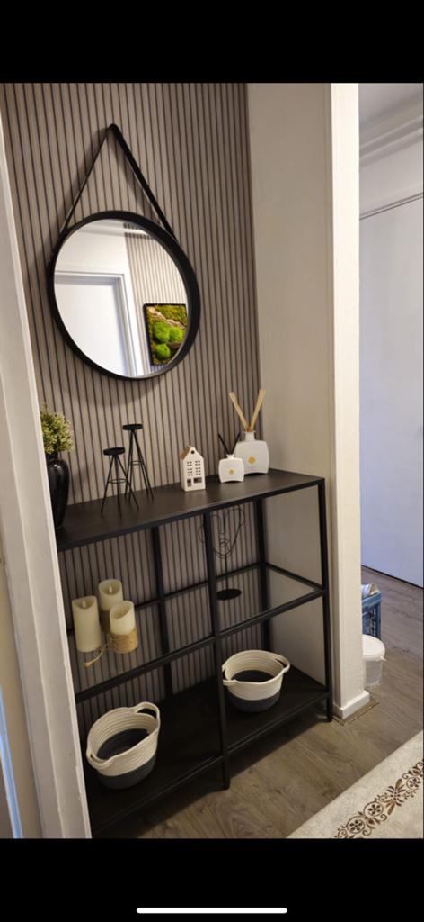 IKEA VITTSJÖ Stellingkast Zwartbruin met Glazen Planken, Huis en Inrichting, Ophalen, Zo goed als nieuw