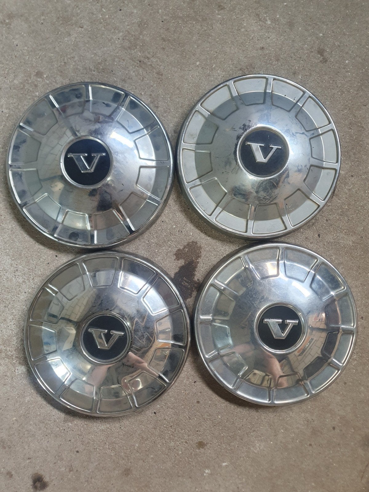Set van 4 vintage wieldoppen voor Amazone ( twee keer set), Ophalen of Verzenden, Gebruikt