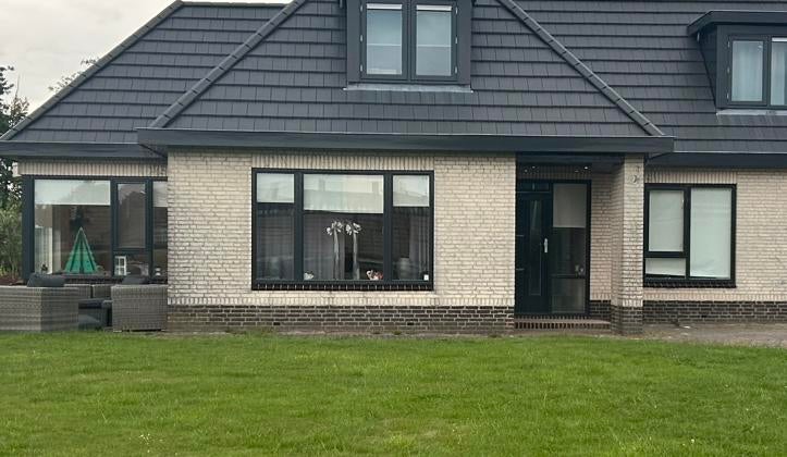 Hardhouten kozijnen en oa hardhouten voordeur, Doe-het-zelf en Verbouw, Kozijnen en Schuifpuien, Zo goed als nieuw, Deurkozijn