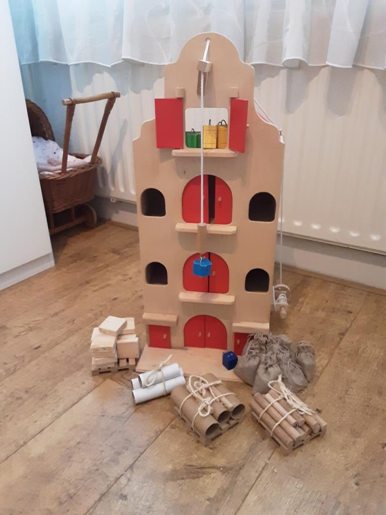 Pakhuis, Ophalen of Verzenden, Zo goed als nieuw, Poppenhuis