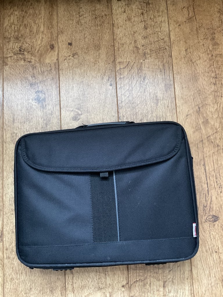 Zwarte Laptoptas HAMA, Computers en Software, Laptoptassen, Handvat, 12 inch of minder, Ophalen of Verzenden, Zo goed als nieuw