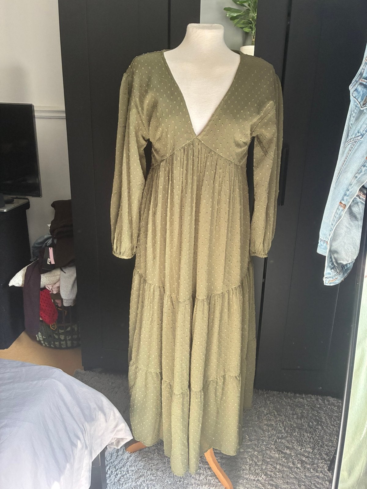 Groene lange jurk, Ophalen of Verzenden, Zo goed als nieuw, Maat 36 (S), Onder de knie