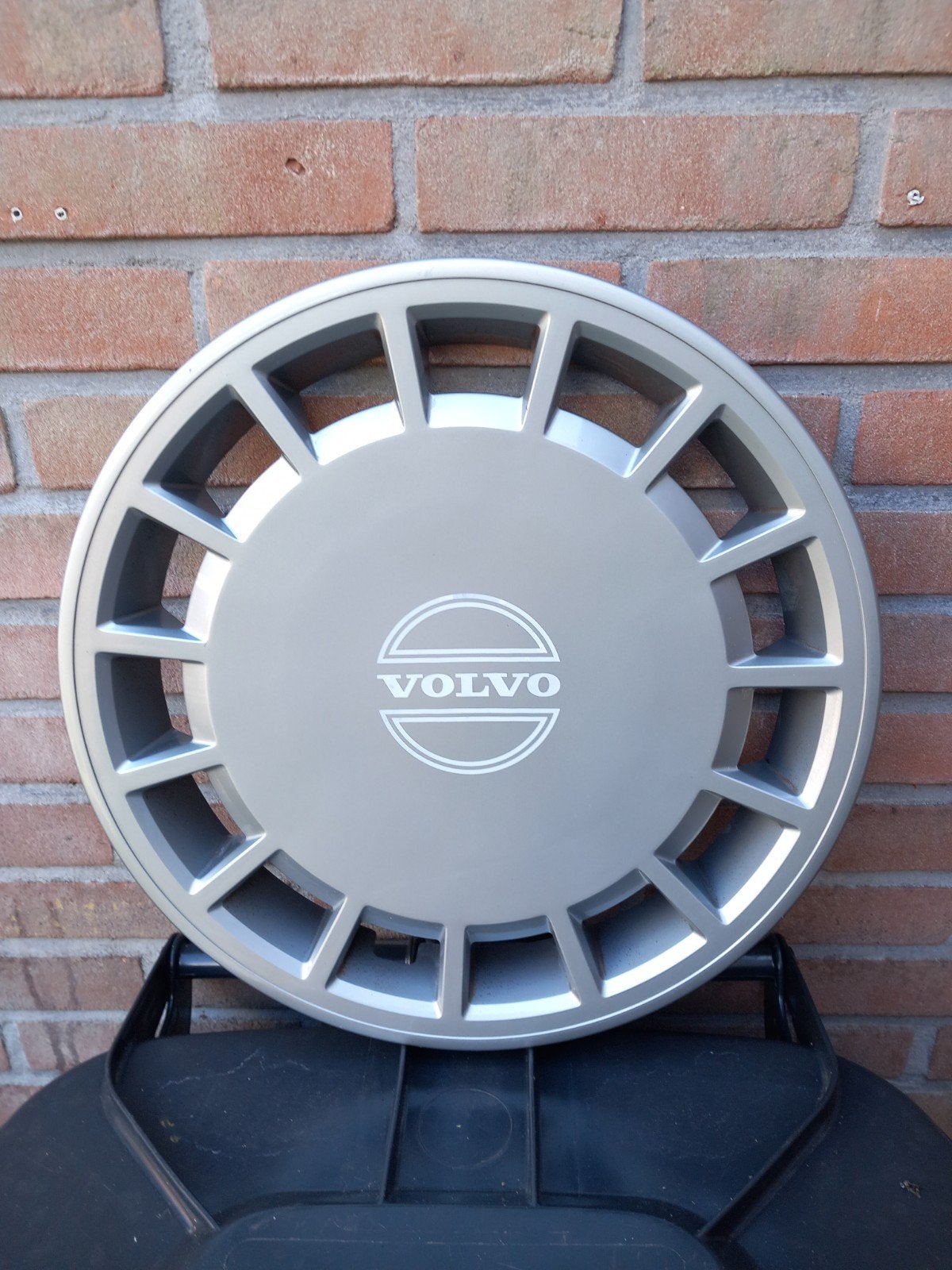 Volvo wieldop 15 inch., Ophalen of Verzenden, Zo goed als nieuw