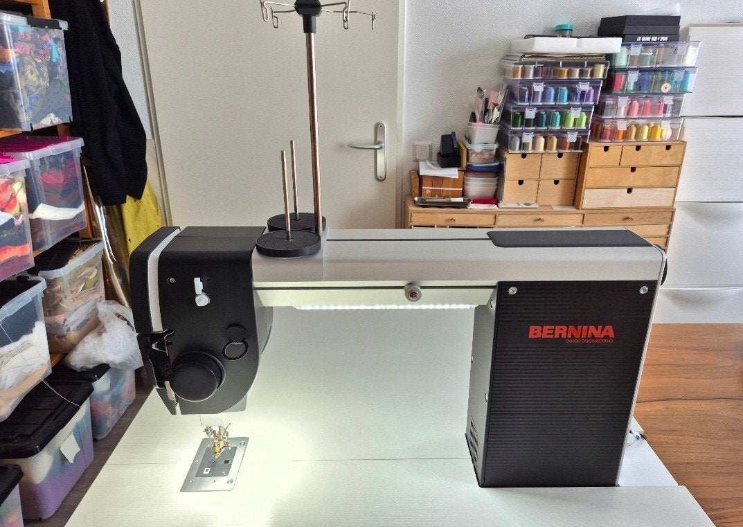 Q16 Bernina longarm quiltmachine met opklapbare tafel, Ophalen, Zo goed als nieuw, Machineborduren, Borduurmachine