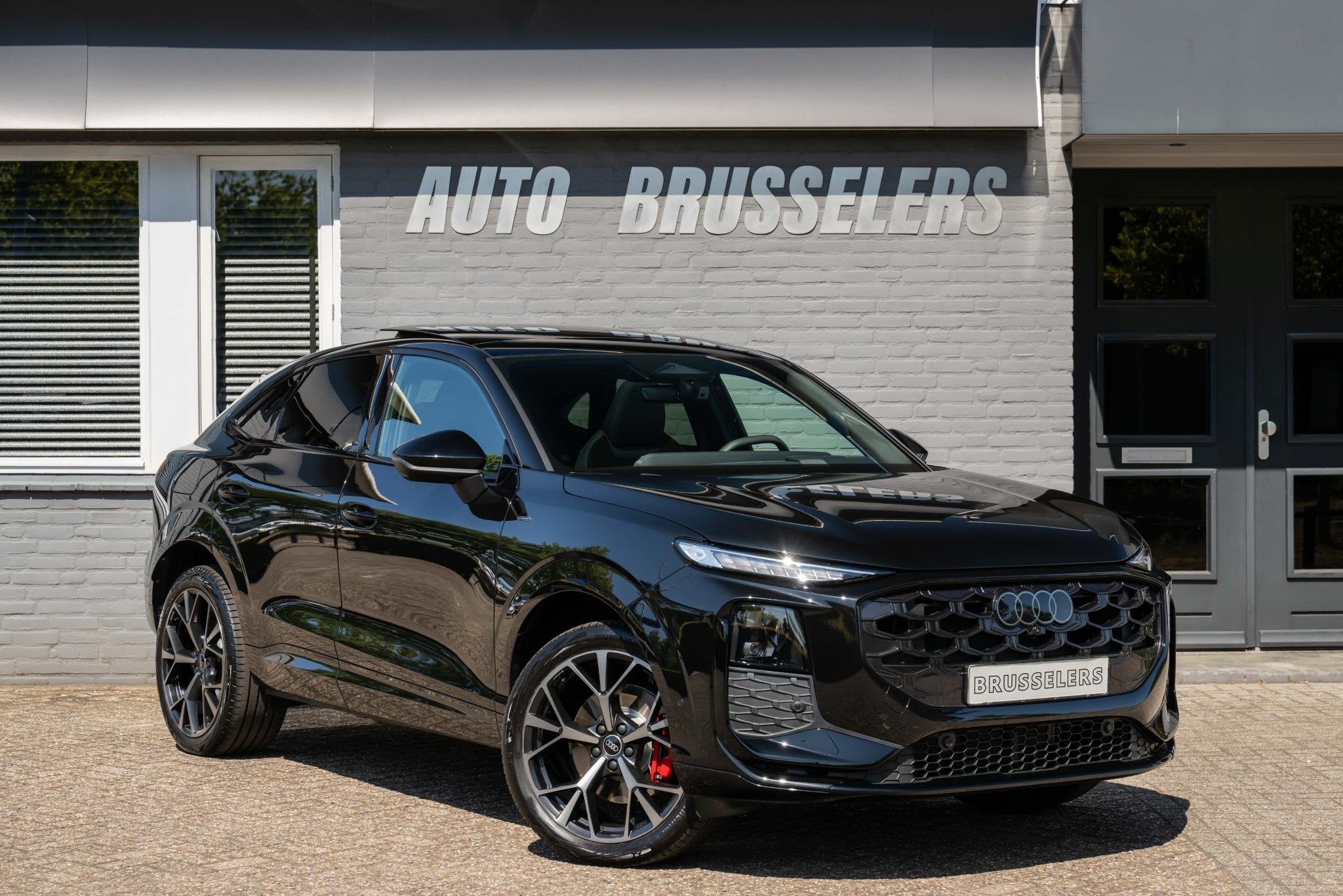 Audi Q3 Sportback 1.5 e-hybrid S edition 5 jaar Gar. Mega co, Auto's, 1800 kg, Euro 6, 4 cilinders, 150 min