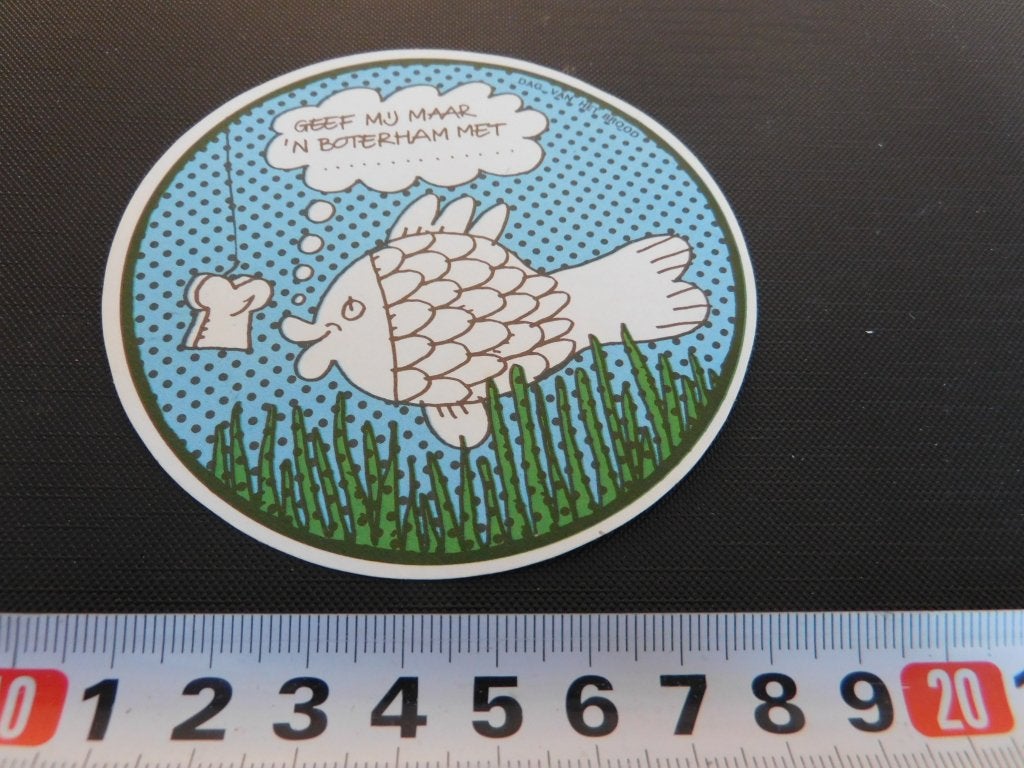 sticker strip hengelsport vis geef mij maar 'n boterham met, Ophalen, Zo goed als nieuw