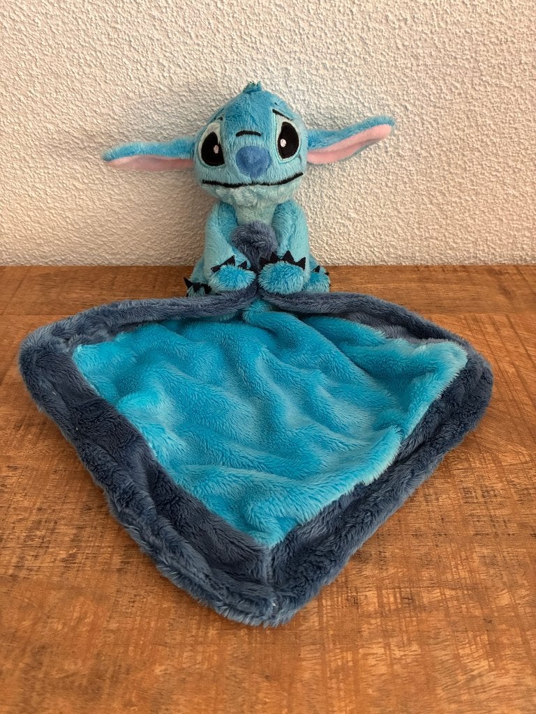Tutdoekje - knuffeldoekje Disney Stitch. ZGAN., Ophalen of Verzenden, Zo goed als nieuw, Overige typen