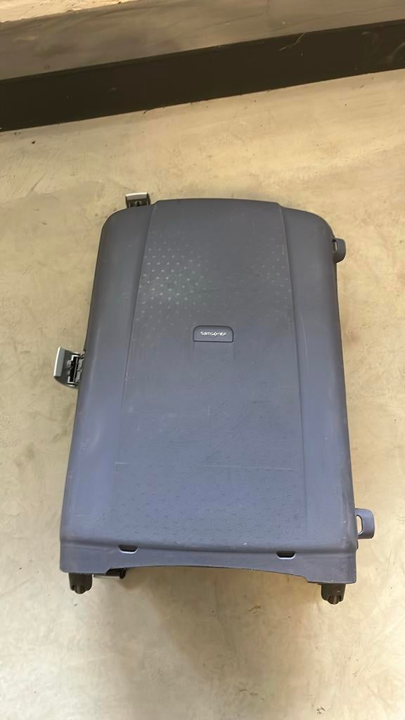 Grote Samsonite koffer met TSA slot, Gebruikt, Hard kunststof, 45 tot 55 cm, Slot