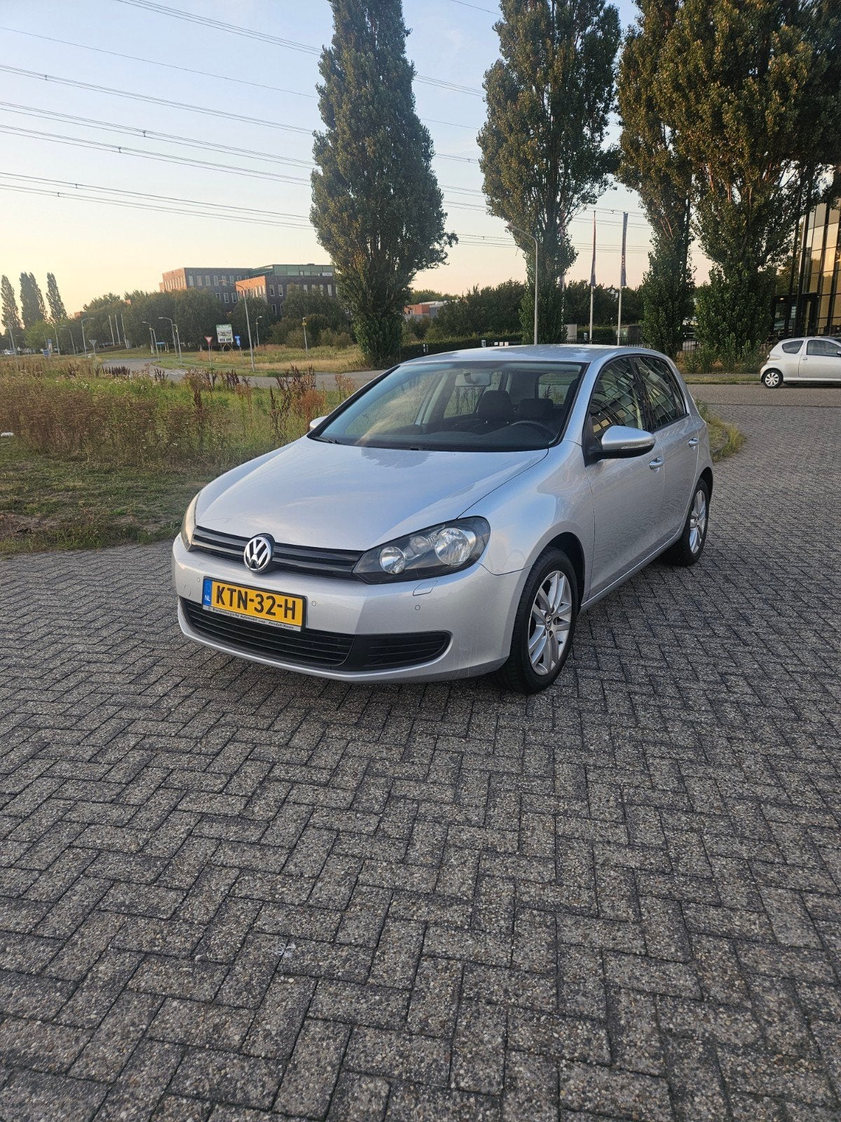 Golf 6 1.2 TSI Trendline, Voorwielaandrijving, Euro 5, Stof, Zwart