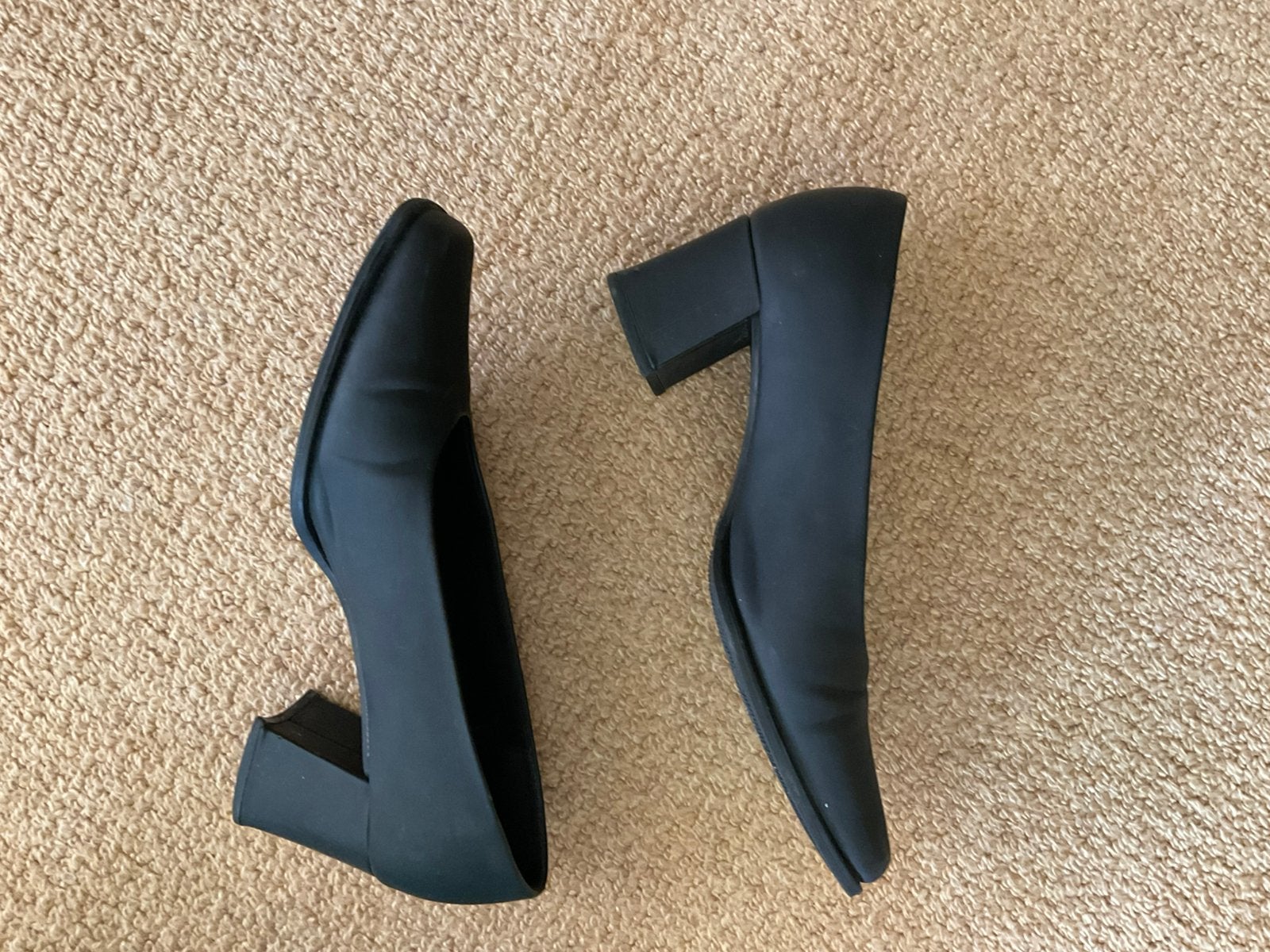 Schoenen, Ophalen of Verzenden, Zo goed als nieuw, Zwart, Sneakers of Gympen