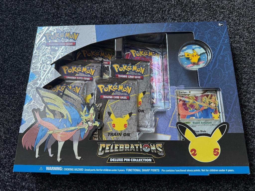Pokemon Celebrations deluxe pin collection Zacian, Ophalen of Verzenden, Nieuw, Boosterbox