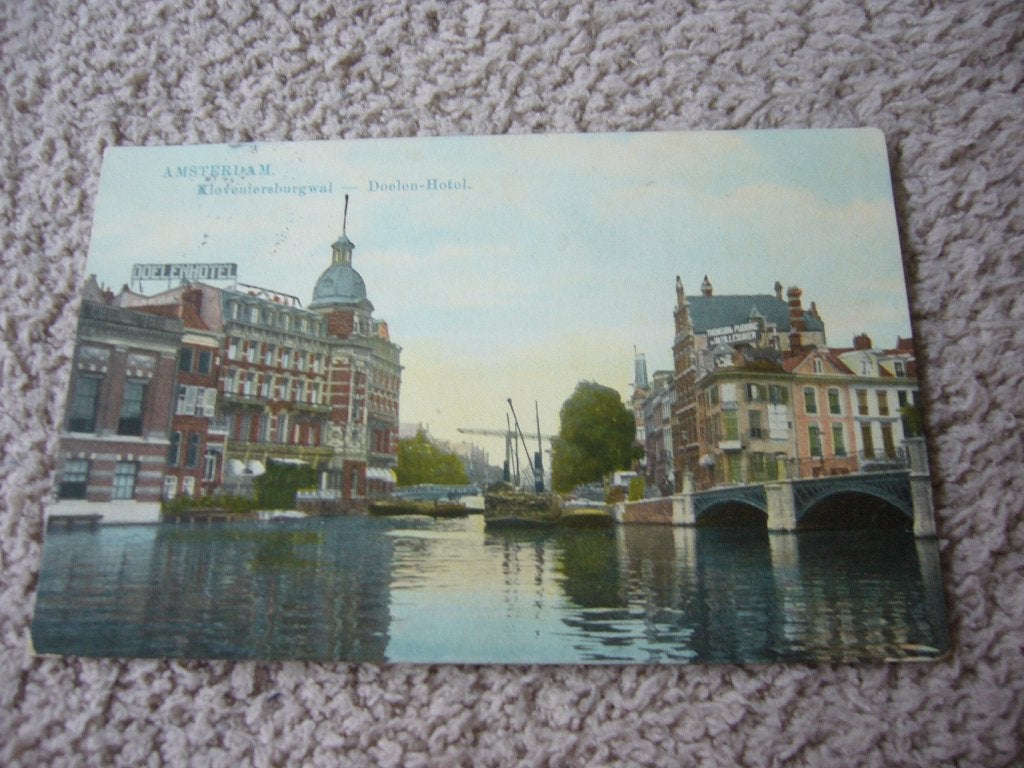 AMSTERDAM  =  KLOVENIERSBURGWAL  - DOELEN HOTEL BRIEFKAART, Ophalen of Verzenden, Voor 1920, Gelopen, Noord-Holland