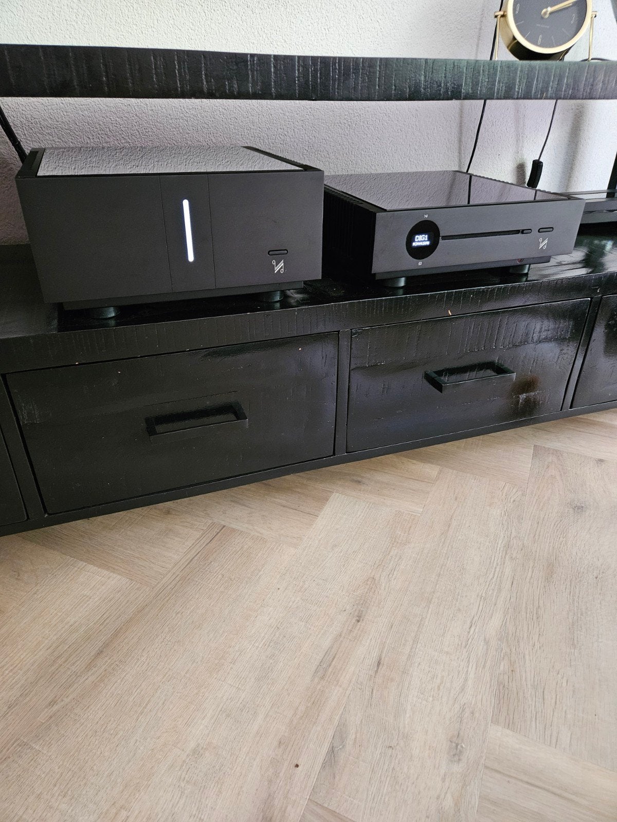 quad artera play voor en eindversterker te ruil., Audio, Tv en Foto, Ophalen, Zo goed als nieuw, 120 watt of meer, Overige merken