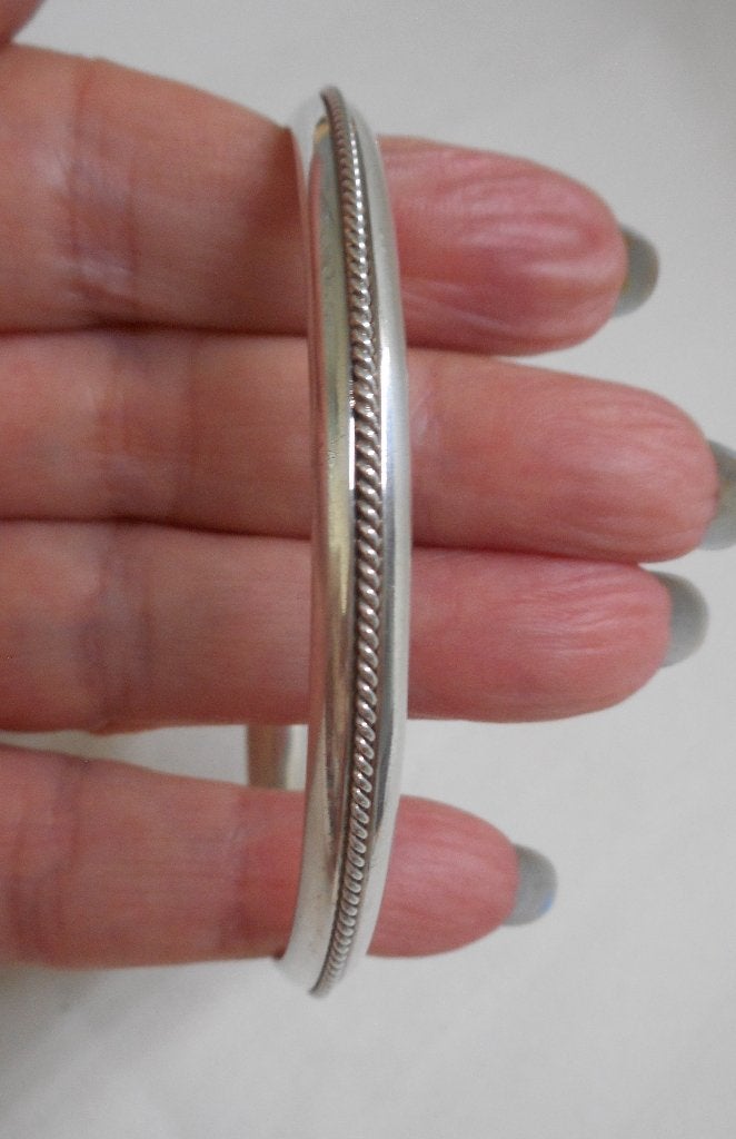 Zilveren vintage slavenarmband met sierrand nr.522, Sieraden, Tassen en Uiterlijk, Verzenden, Zo goed als nieuw, Zilver, Zilver